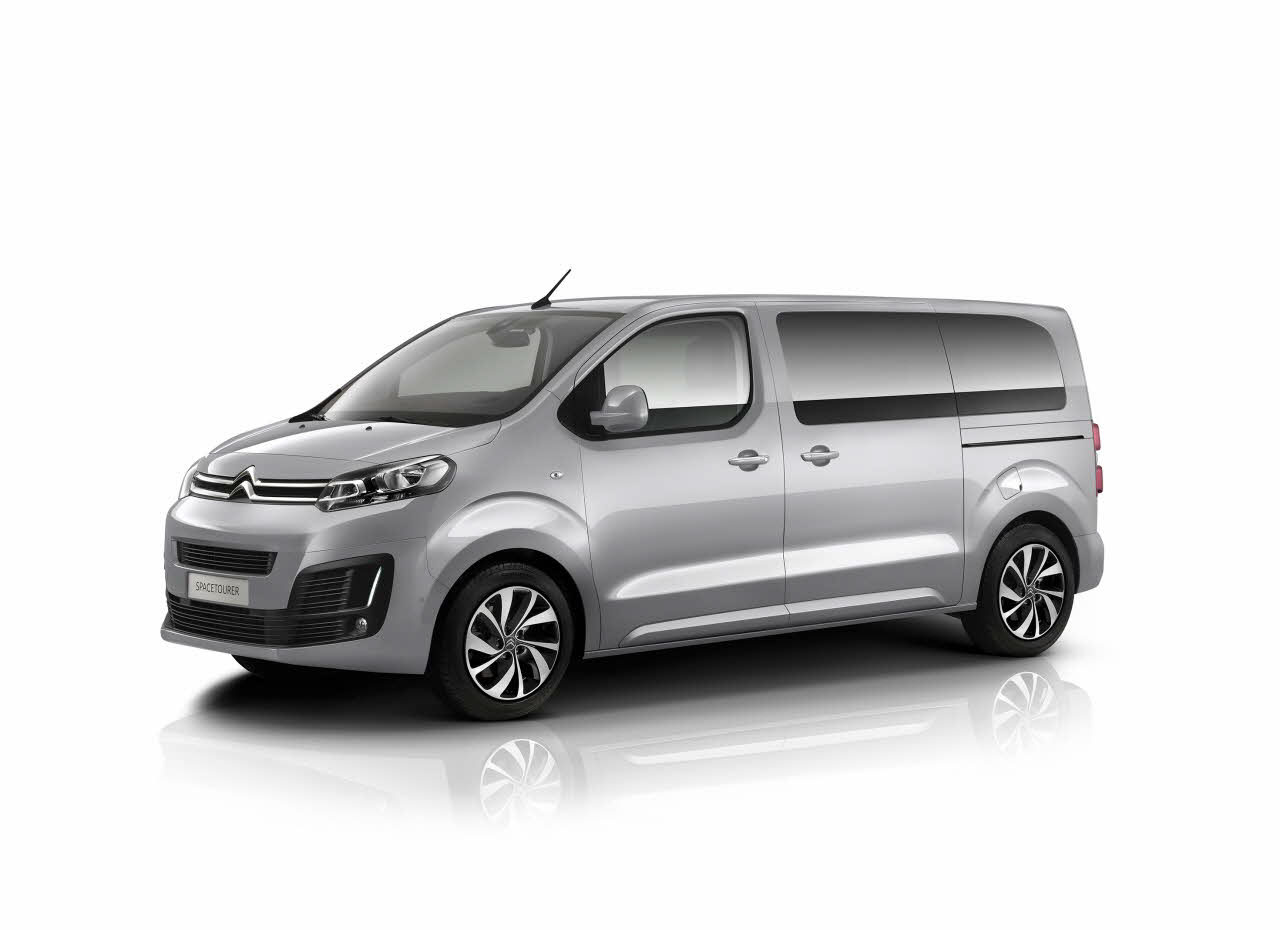 jumpy-combi